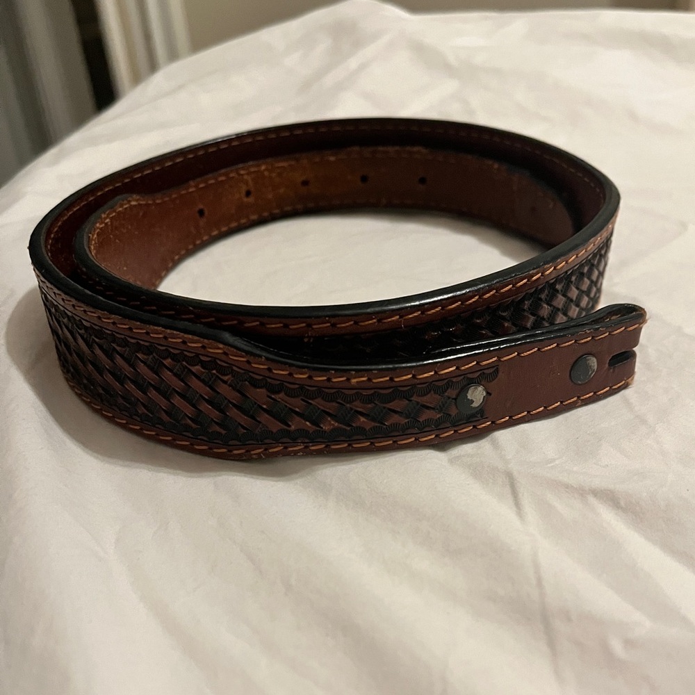 Leather tooled belt